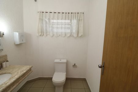 Casa para alugar com 300m², 3 quartos e 2 vagasLavabo