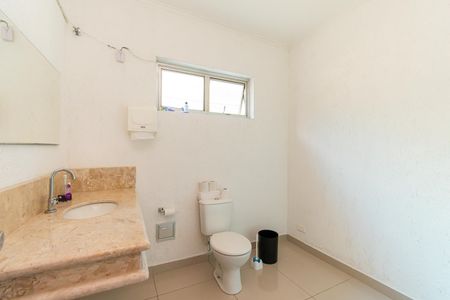 Casa para alugar com 270m², 3 quartos e 2 vagasBanheiro da Suíte 2