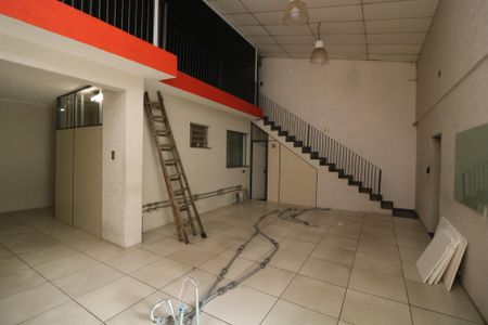 Casa para alugar com 300m², 3 quartos e 2 vagasÁrea comum