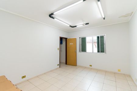 Casa para alugar com 270m², 3 quartos e 2 vagasSuíte 1