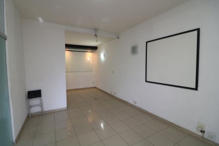 Sala de casa para alugar com 3 quartos, 270m² em Jardim Avelino, São Paulo