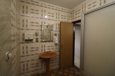 Casa para alugar com 300m², 3 quartos e 2 vagasBanheiro da Suíte