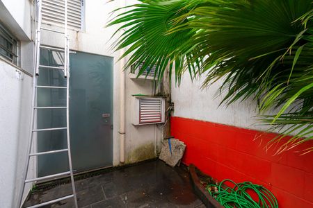 Casa para alugar com 270m², 3 quartos e 2 vagasQuintal