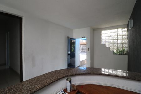 Casa para alugar com 300m², 3 quartos e 2 vagasHall de entrada