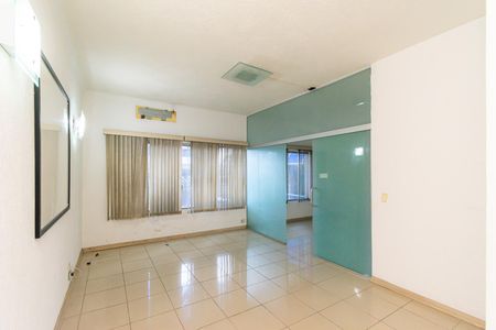 Sala de casa à venda com 3 quartos, 270m² em Jardim Avelino, São Paulo