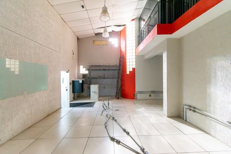 Casa para alugar com 270m², 3 quartos e 2 vagasSalão 