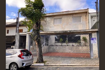 Casa para alugar com 270m², 3 quartos e 2 vagasFachada