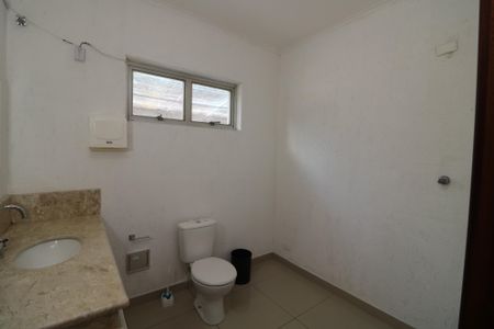 Casa para alugar com 300m², 3 quartos e 2 vagasBanheiro da Suíte 3