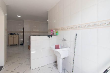 Casa para alugar com 300m², 4 quartos e 4 vagasÁrea de Serviço 1