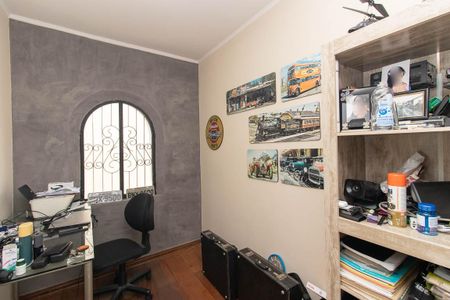 Casa para alugar com 300m², 4 quartos e 4 vagasEscritório