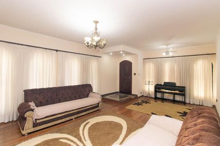 Sala de casa para alugar com 4 quartos, 300m² em Vila Irmaos Arnoni, São Paulo