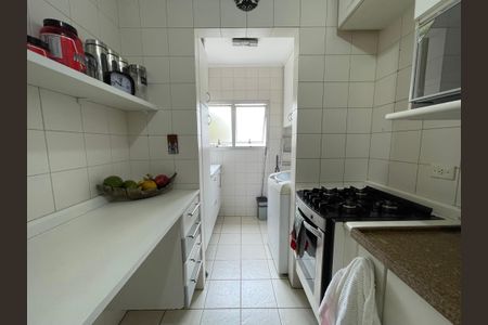 Casa de condomínio à venda com 80m², 2 quartos e 2 vagasCozinha e Área de Serviço