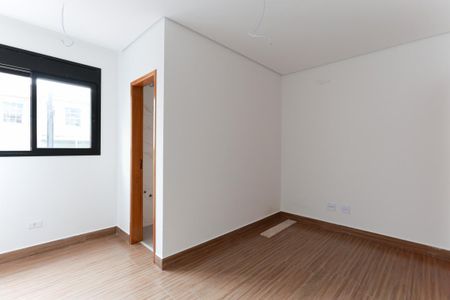 Casa à venda com 140m², 4 quartos e 2 vagasSuite 3