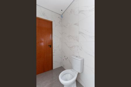 Casa à venda com 140m², 4 quartos e 2 vagasBanheiro da suíte 3