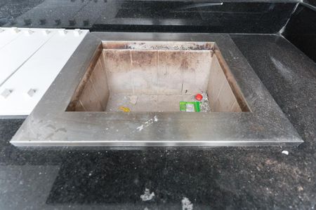 Casa à venda com 140m², 4 quartos e 2 vagasÁrea de serviço e de lazer