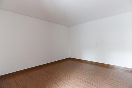 Casa à venda com 140m², 4 quartos e 2 vagasSuíte 2