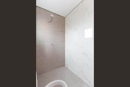 Casa à venda com 140m², 4 quartos e 2 vagasBanheiro da suíte 1