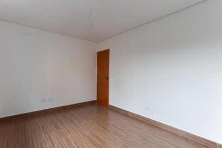 Casa à venda com 140m², 4 quartos e 2 vagasQuarto