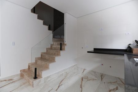 Casa à venda com 140m², 4 quartos e 2 vagasCoziha