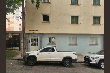 Apartamento para alugar com 75m², 2 quartos e sem vagaFachada