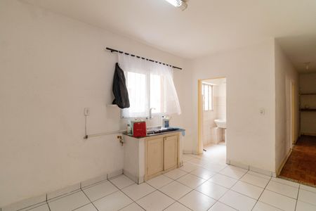 Apartamento para alugar com 75m², 2 quartos e sem vagaCozinha