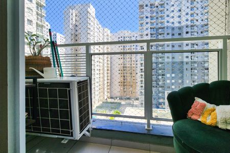 Varanda  de apartamento à venda com 2 quartos, 45m² em Santo Cristo, Rio de Janeiro