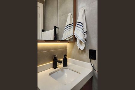 Apartamento à venda com 48m², 2 quartos e sem vagaBanheiro 