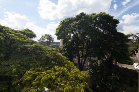 Apartamento à venda com 150m², 4 quartos e 2 vagas Apartamento à venda com 150m², 4 quartos e 2 vagasVista