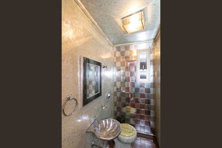 Apartamento à venda com 150m², 4 quartos e 2 vagas Apartamento à venda com 150m², 4 quartos e 2 vagasLavabo