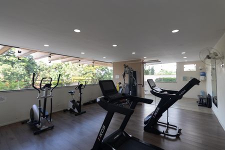 Apartamento à venda com 150m², 4 quartos e 2 vagas Apartamento à venda com 150m², 4 quartos e 2 vagasÁrea comum - Academia