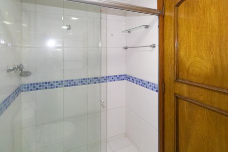 Apartamento à venda com 150m², 4 quartos e 2 vagas Apartamento à venda com 150m², 4 quartos e 2 vagasBanheiro 2