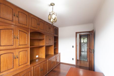 Apartamento à venda com 150m², 4 quartos e 2 vagas Apartamento à venda com 150m², 4 quartos e 2 vagasQuarto 1