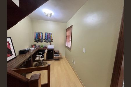 Casa de condomínio à venda com 89m², 3 quartos e 1 vaga