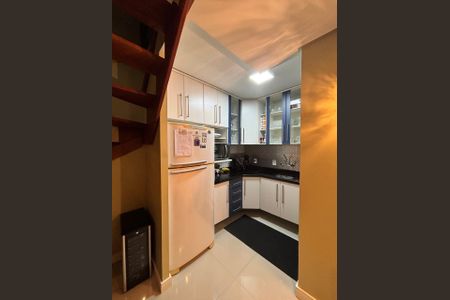 Casa de Condomínio à venda com 3 quartos, 89m² em Teresópolis, Porto Alegre