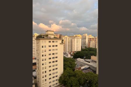 Apartamento à venda com 111m², 3 quartos e 1 vagaFoto 02
