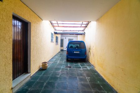 Casa à venda com 120m², 3 quartos e 4 vagasGaragem