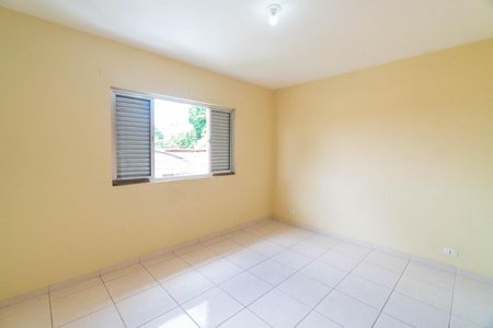 Casa à venda com 120m², 3 quartos e 4 vagasQuarto 2