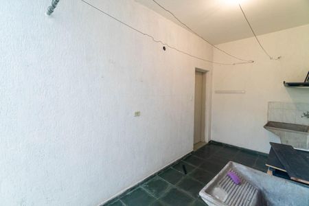 Casa à venda com 120m², 3 quartos e 4 vagasLavanderia