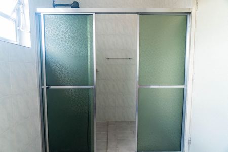 Casa à venda com 120m², 3 quartos e 4 vagasBanheiro