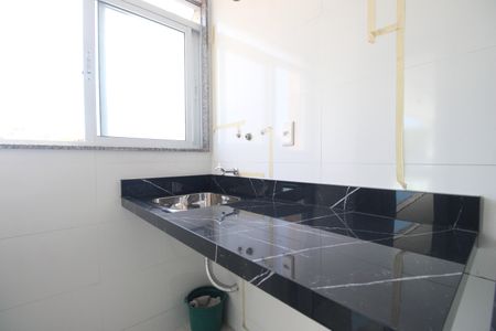 Apartamento para alugar com 70m², 2 quartos e 1 vagaÁrea de serviço