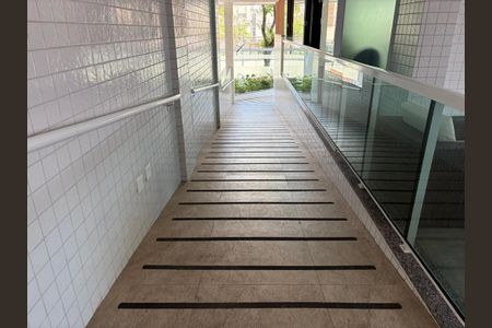 Apartamento para alugar com 70m², 2 quartos e 1 vagaÁrea comum - Acessibilidade