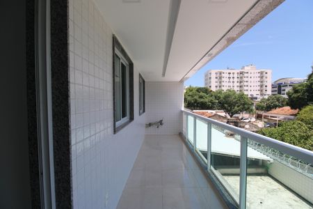 Apartamento para alugar com 70m², 2 quartos e 1 vagaSala - Varanda