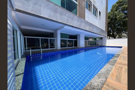 Apartamento para alugar com 70m², 2 quartos e 1 vagaÁrea comum - Piscina