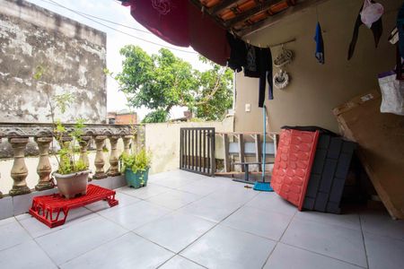 Casa para alugar com 76m², 4 quartos e 1 vagaÁrea de Serviço