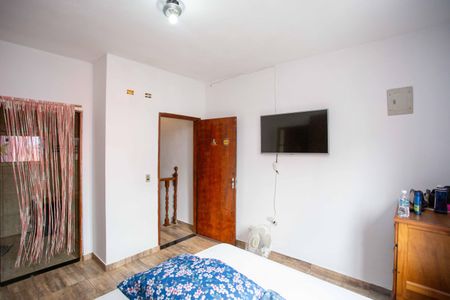 Casa para alugar com 76m², 4 quartos e 1 vagaQuarto Suíte