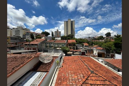 Casa para alugar com 70m², 2 quartos e sem vagaVista 