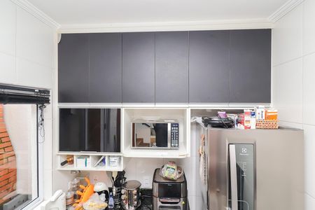 Casa de condomínio à venda com 70m², 2 quartos e 1 vagaCozinha - Armários