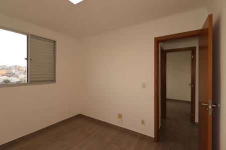 Apartamento à venda com 50m², 2 quartos e 2 vagasQuarto 2