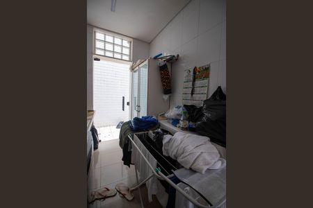Área de Serviço de casa de condomínio para alugar com 5 quartos, 880m² em Colinas do Ermitage (sousas), Campinas