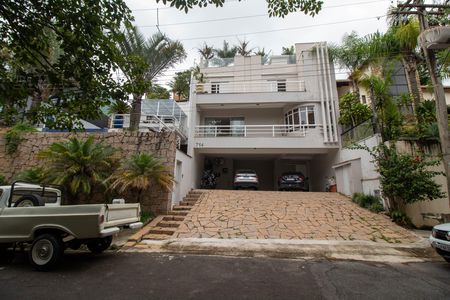 Fachada de casa de condomínio para alugar com 5 quartos, 880m² em Colinas do Ermitage (sousas), Campinas